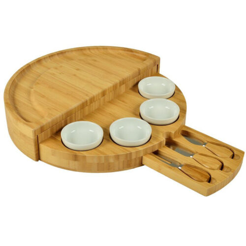 Round wooden chopping board and cutlery set